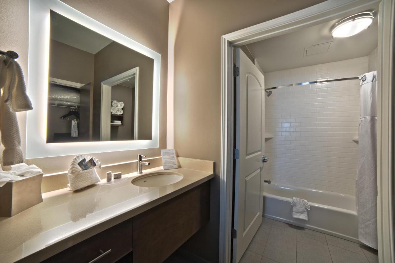 Staybridge Suites Houston - Humble Beltway 8 E By Ihg Eksteriør billede
