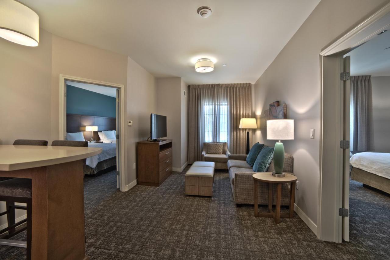 Staybridge Suites Houston - Humble Beltway 8 E By Ihg Eksteriør billede