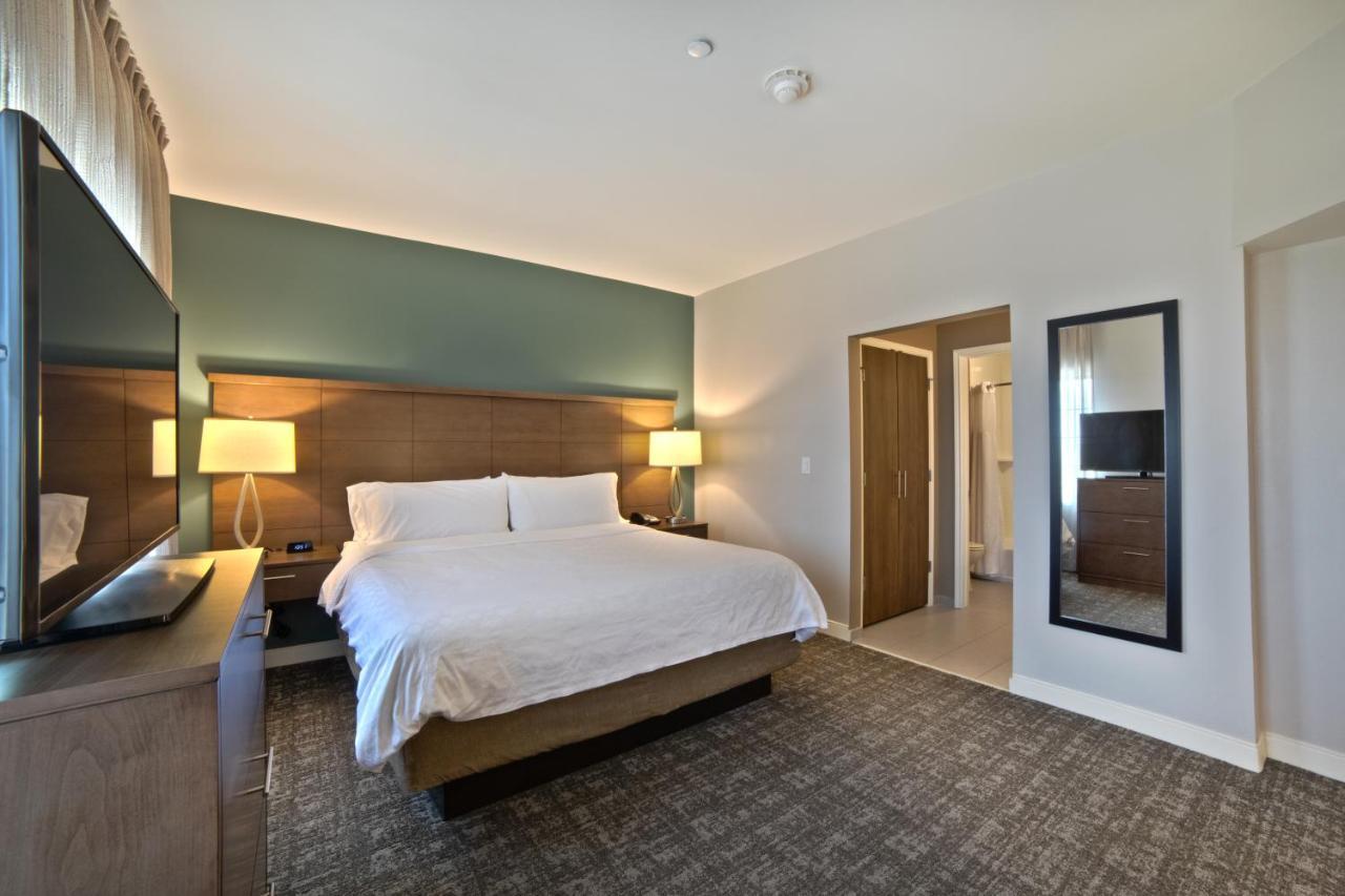 Staybridge Suites Houston - Humble Beltway 8 E By Ihg Eksteriør billede