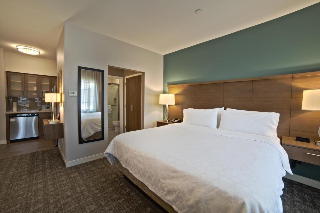 Staybridge Suites Houston - Humble Beltway 8 E By Ihg Eksteriør billede