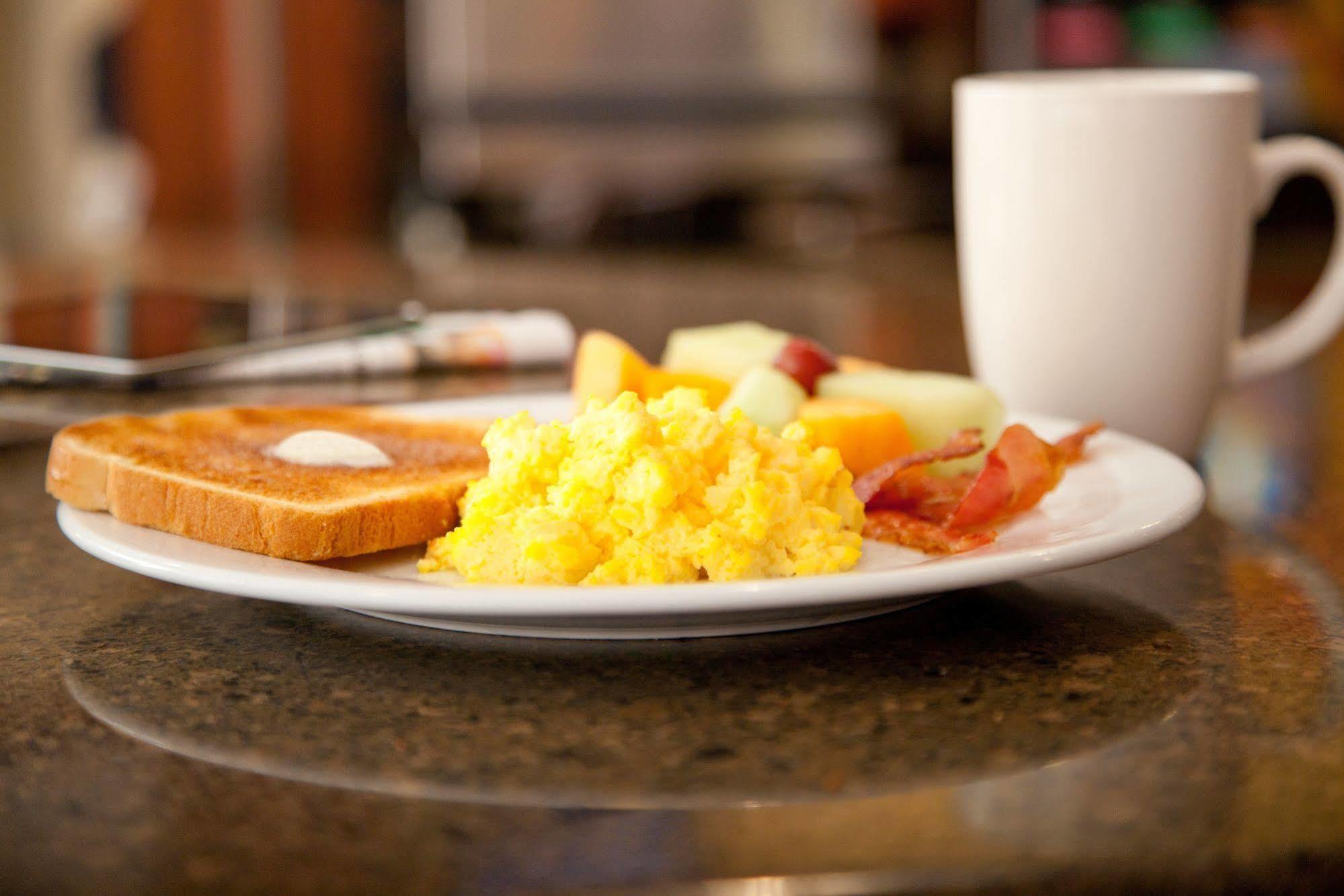 Staybridge Suites Houston - Humble Beltway 8 E By Ihg Eksteriør billede